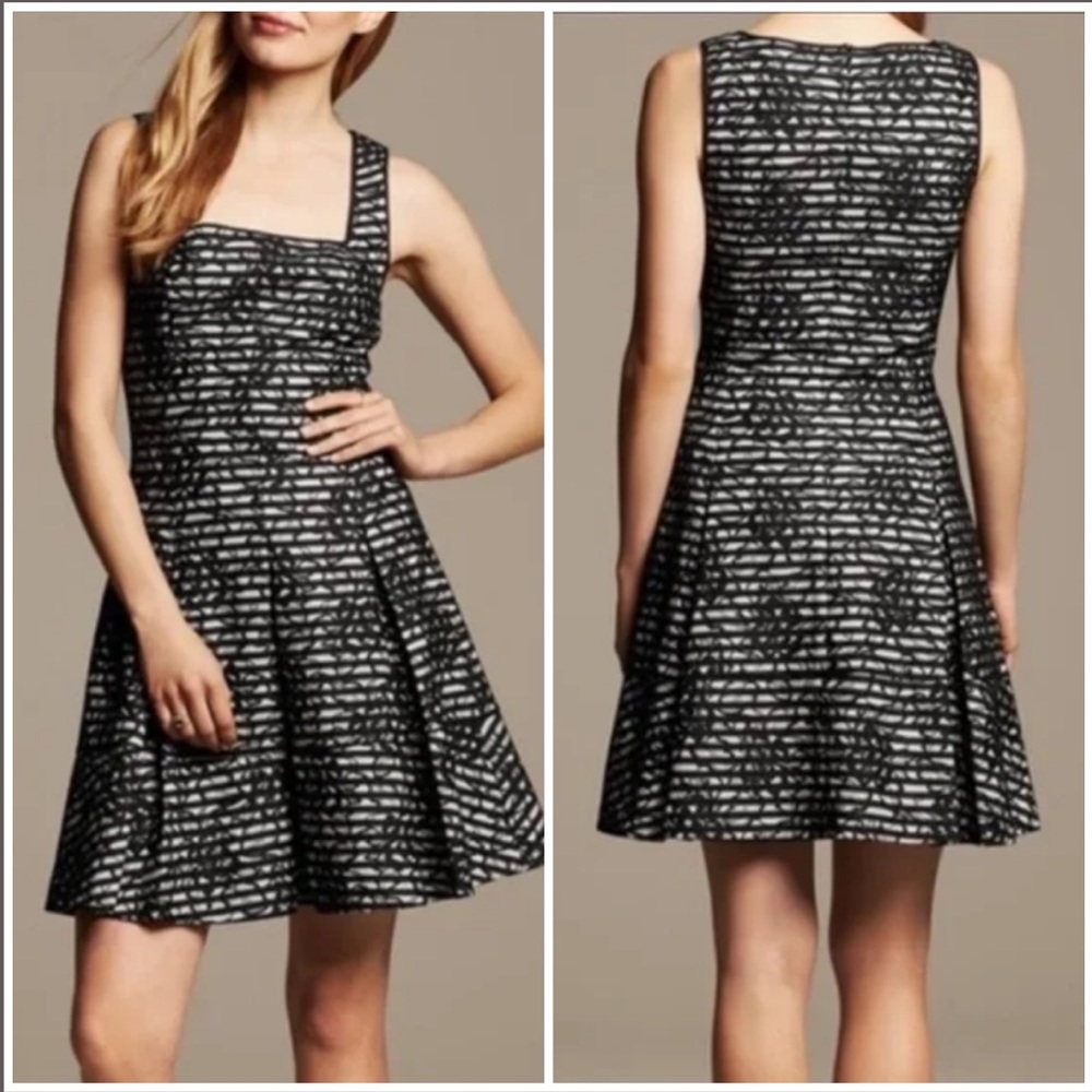 Banana Republic Black and White Patterned Midi Dress